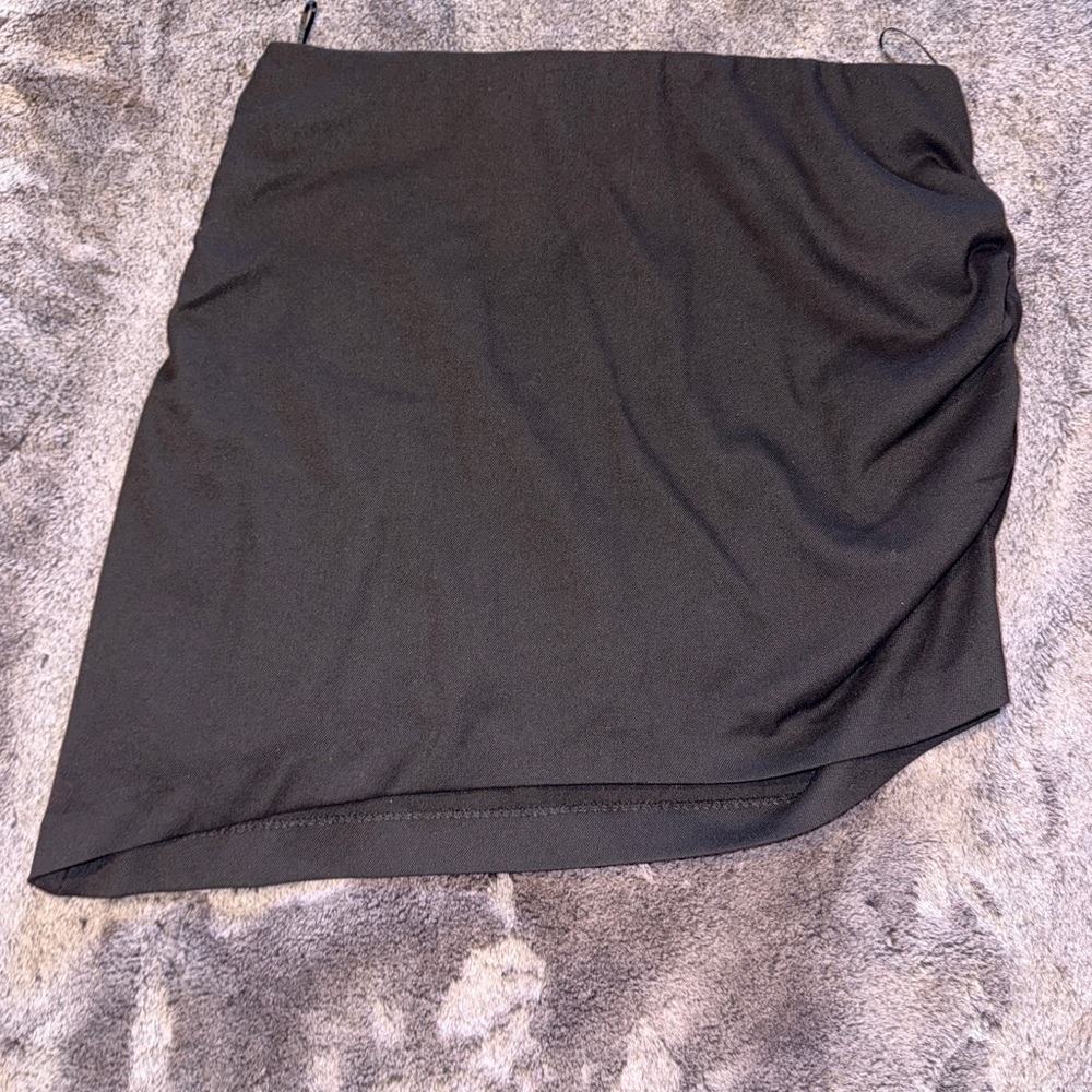 Elegant Black Women's Skirt